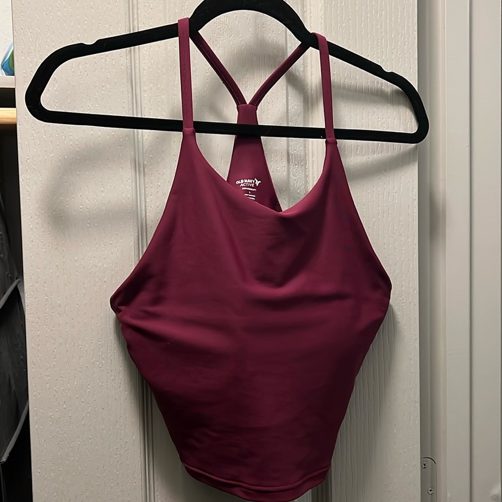 Old Navy Powersoft Light Support Built in Bra. Size Large